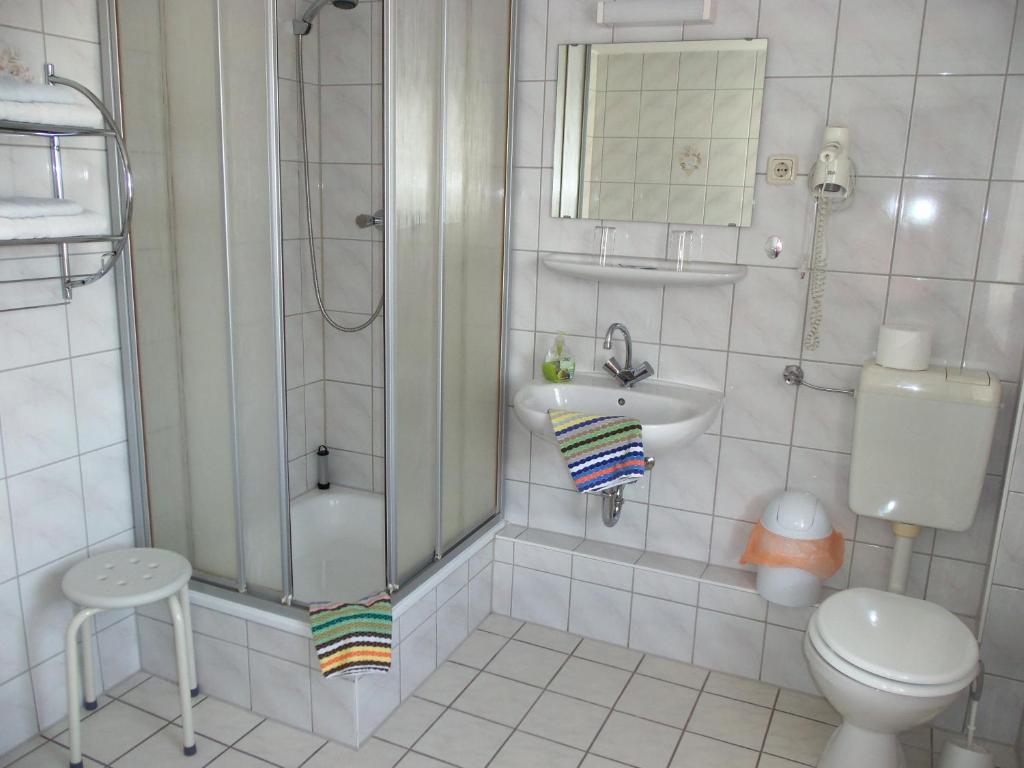 Hotel Garni Zum Goldenen Ring Quedlinburg Habitación foto